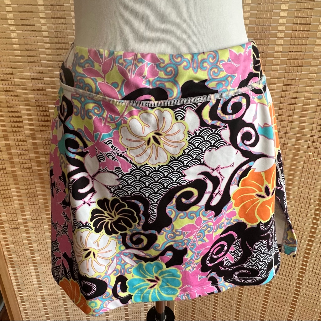 Athleta Multi Pattern Skort Size Small